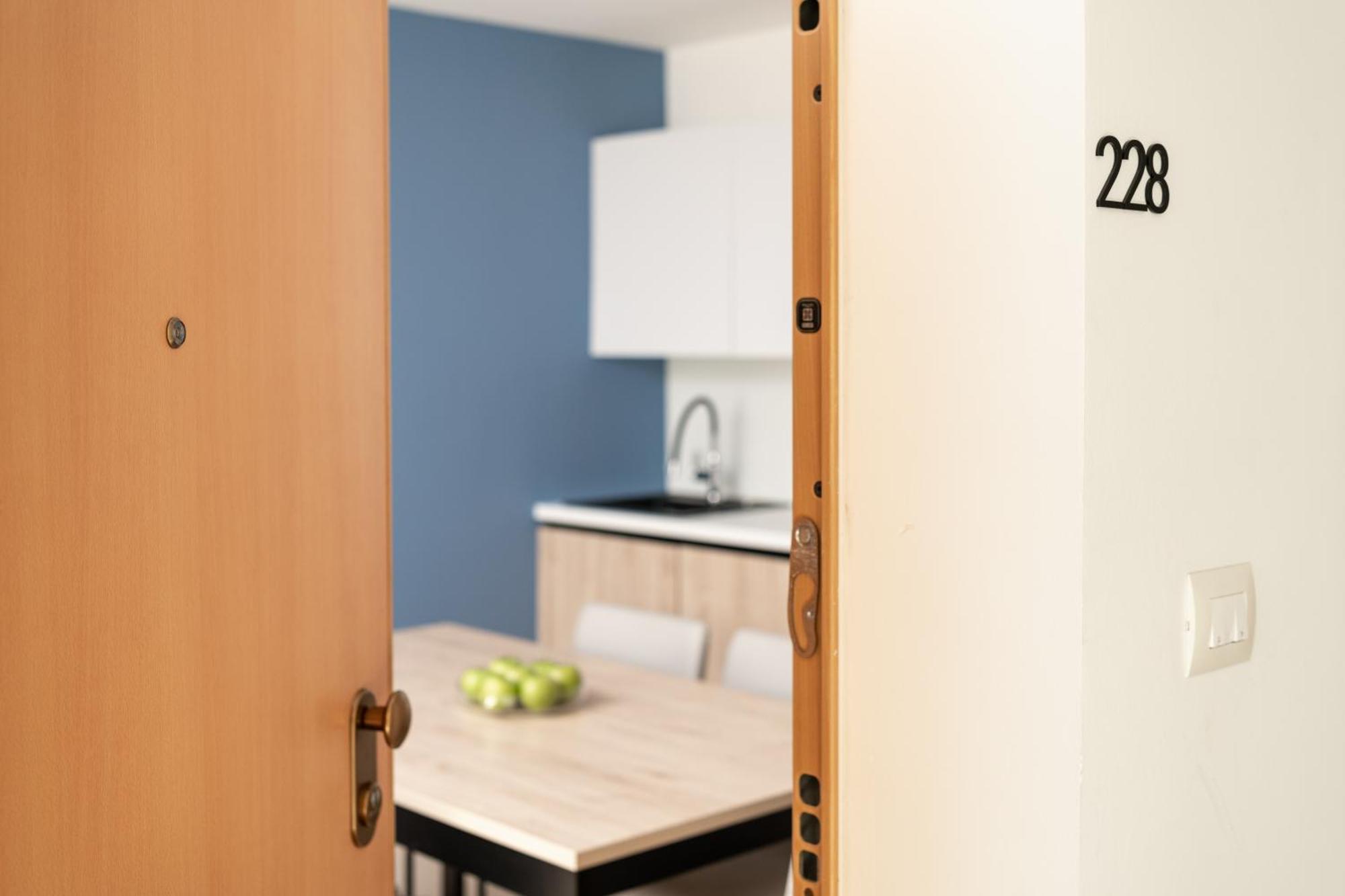Humagum Sea View Apartment - Garden Palace אומאג מראה חיצוני תמונה