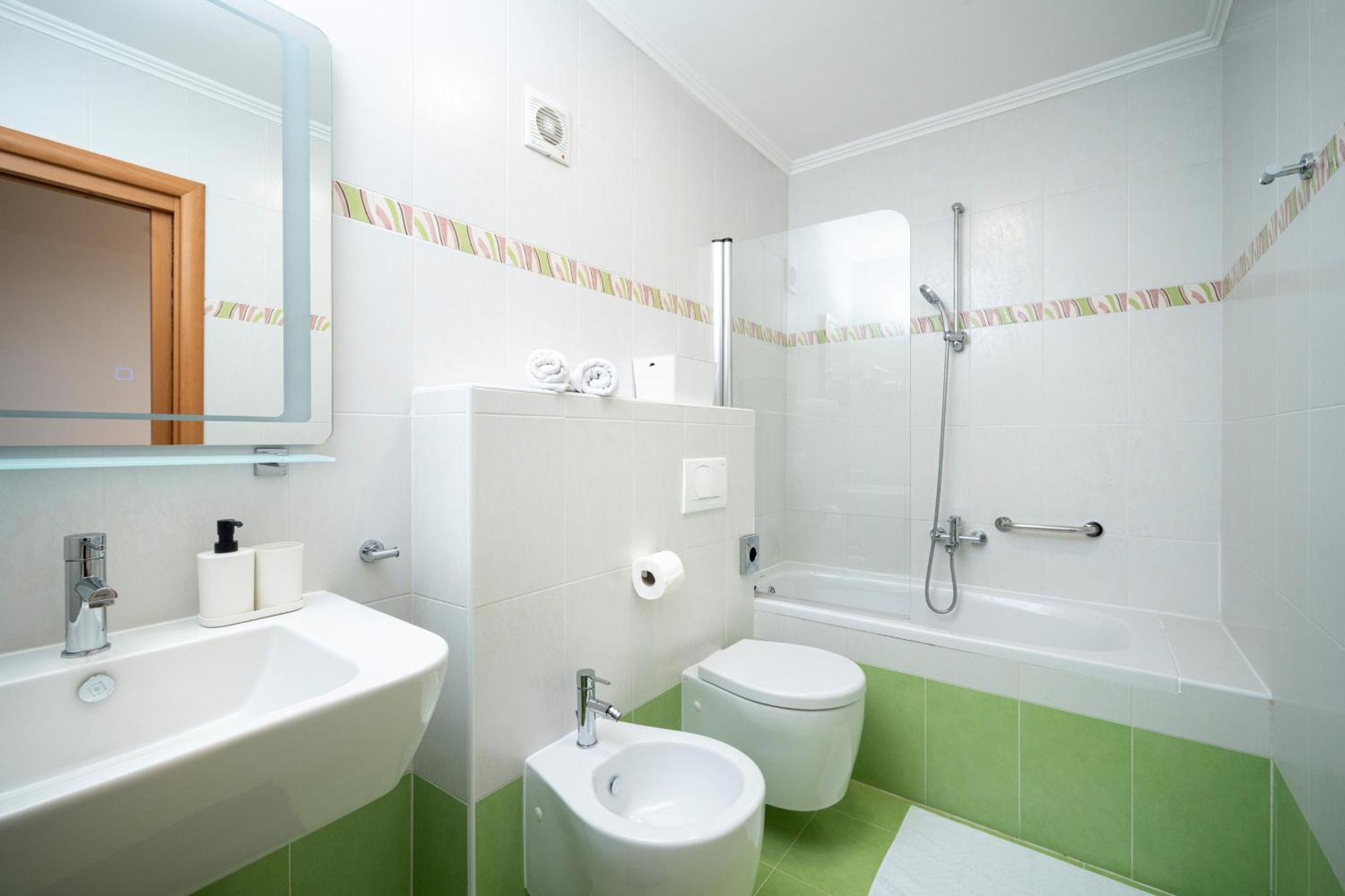 Humagum Sea View Apartment - Garden Palace אומאג מראה חיצוני תמונה