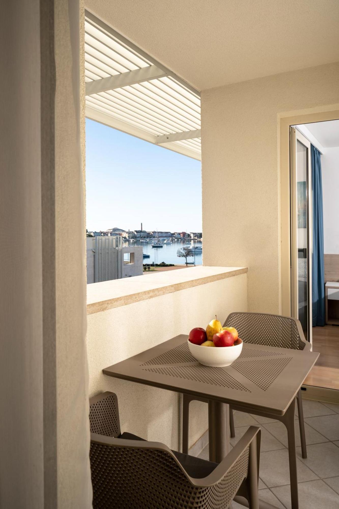 Humagum Sea View Apartment - Garden Palace אומאג מראה חיצוני תמונה