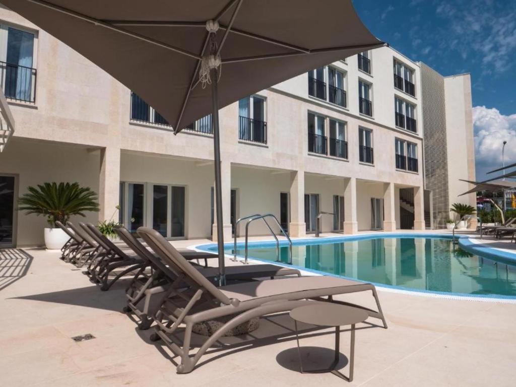 Humagum Sea View Apartment - Garden Palace אומאג מראה חיצוני תמונה